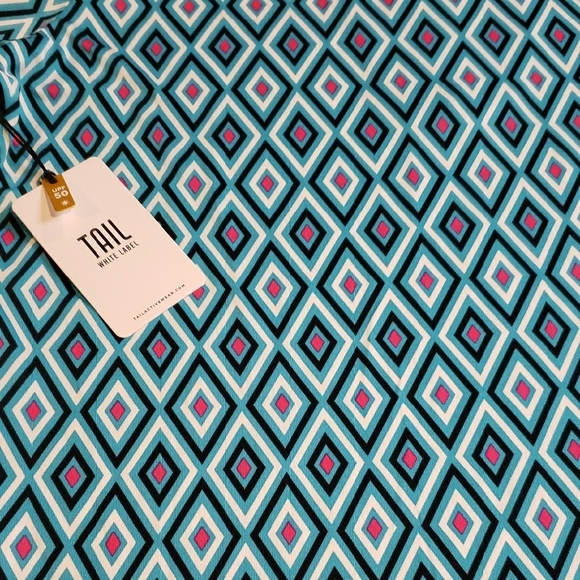 TAIL Geometric Patterned Top in Blue Pink Black Zip Golf Pullover - Picture 3 of 7
